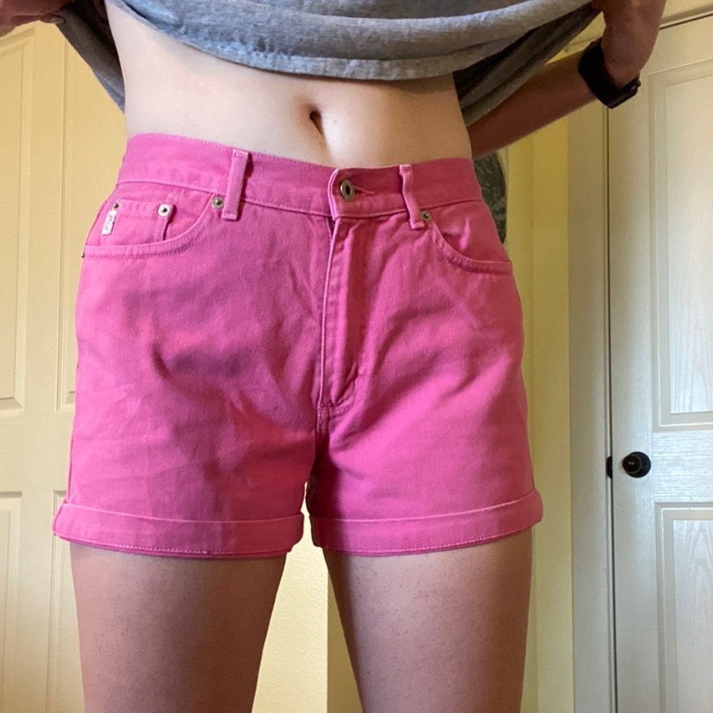 vintage shorts from Guess!